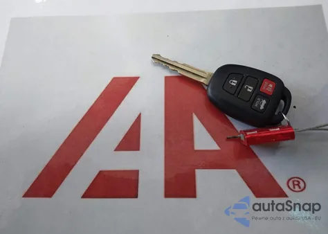 2017 Toyota Camry Se z USA, uszkodzony, nr VIN 4T1BF1FK5HU758194